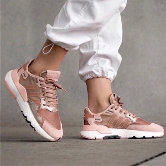 nite jogger rose gold
